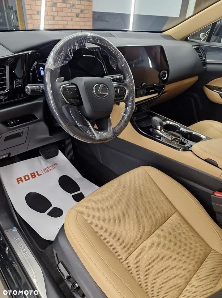 Lexus NX 350h Prestige 2WD - 7