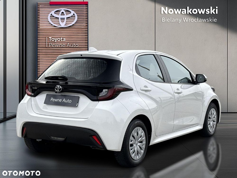 Toyota Yaris - 5