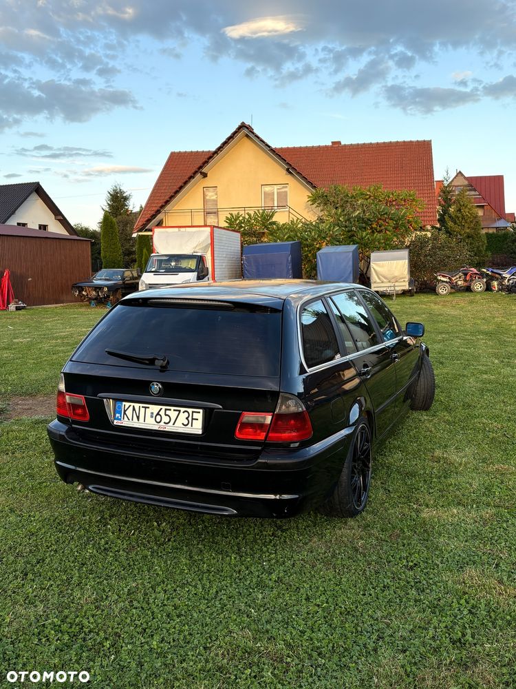 BMW Seria 3 330d - 4