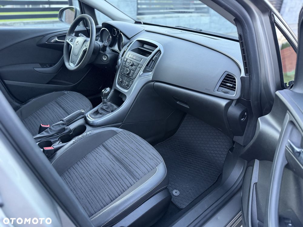Opel Astra - 6