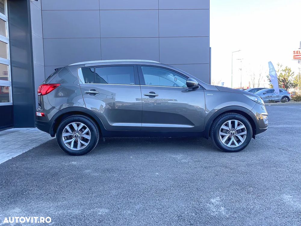 Kia Sportage 2.0 DSL 6AT 4x4 Style - 4