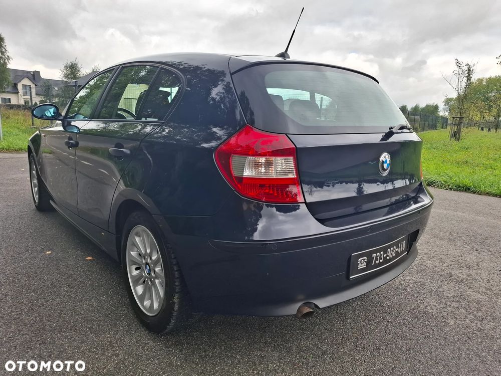 BMW Seria 1 116i - 4