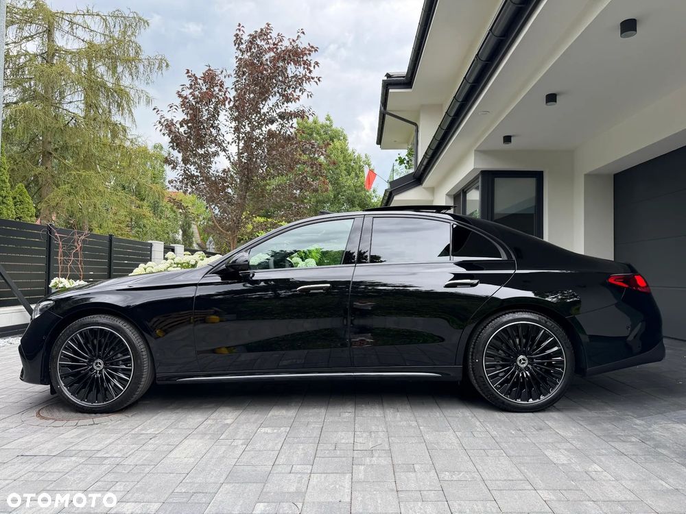 Mercedes-Benz Klasa E 220 d mHEV 4-Matic AMG 9G-Tronic - 3