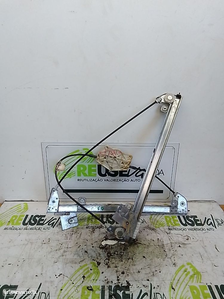 Elevador Frente Dto Volkswagen Golf Iv (1J1) - 1