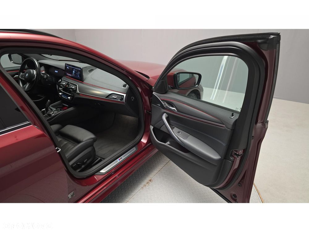BMW Seria 5 - 28