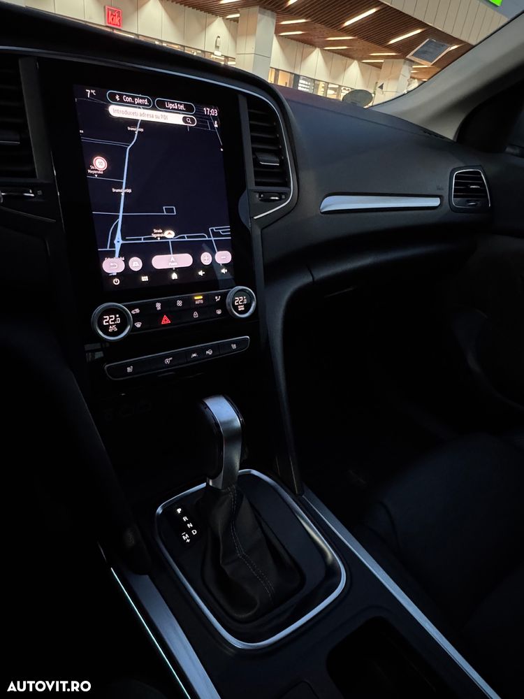 Renault Megane BLUE dCi EDC Intens - 11