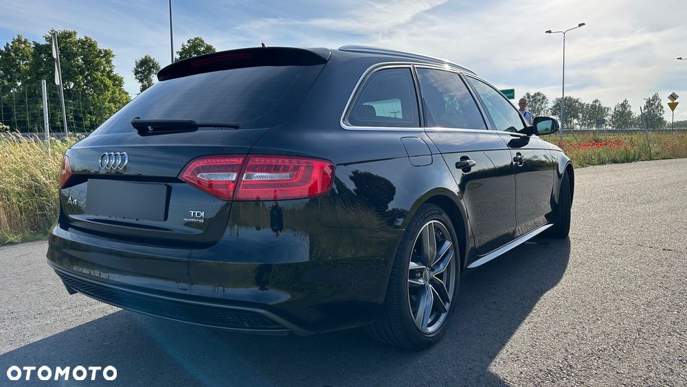 Audi A4 Avant 2.0 TDI DPF clean diesel quattro S tronic S line Sportpaket - 7