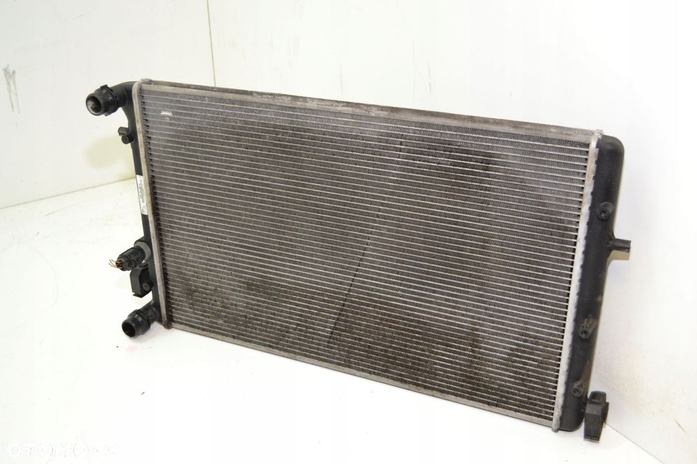 CHŁODNICA WODY SKODA FABIA 1,9 TDI 6Q0121253M - 1