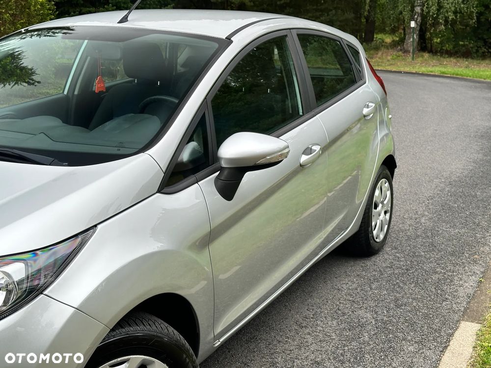 Ford Fiesta 1.25 Ambiente - 10