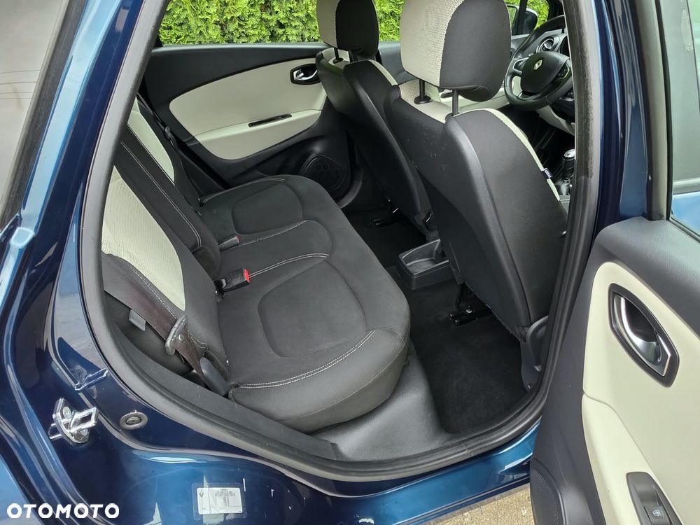 Renault Captur - 24