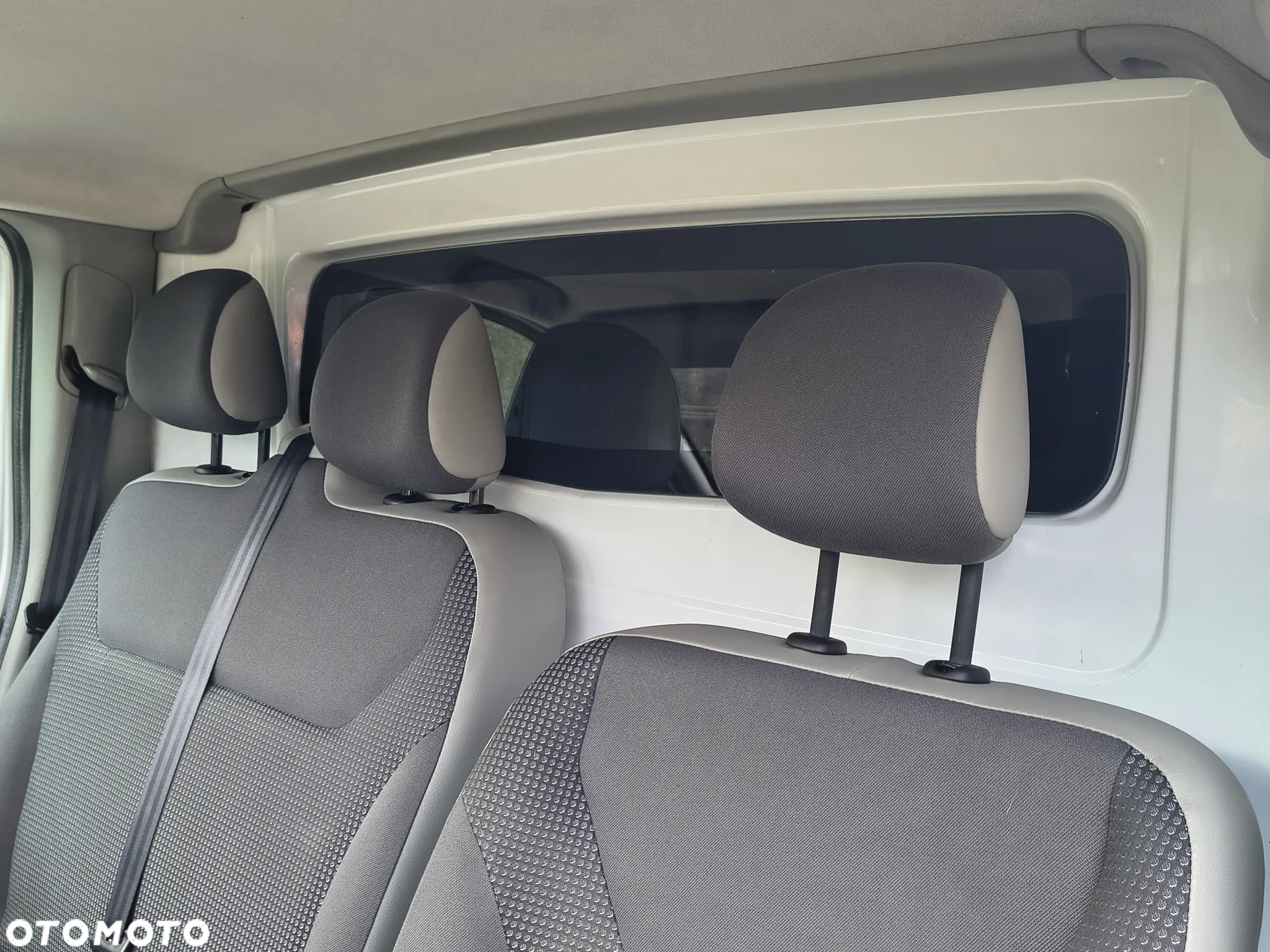 Opel Vivaro - 17