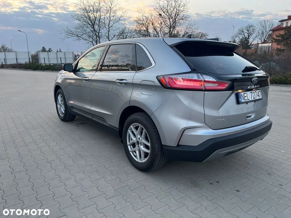Ford Edge - 12