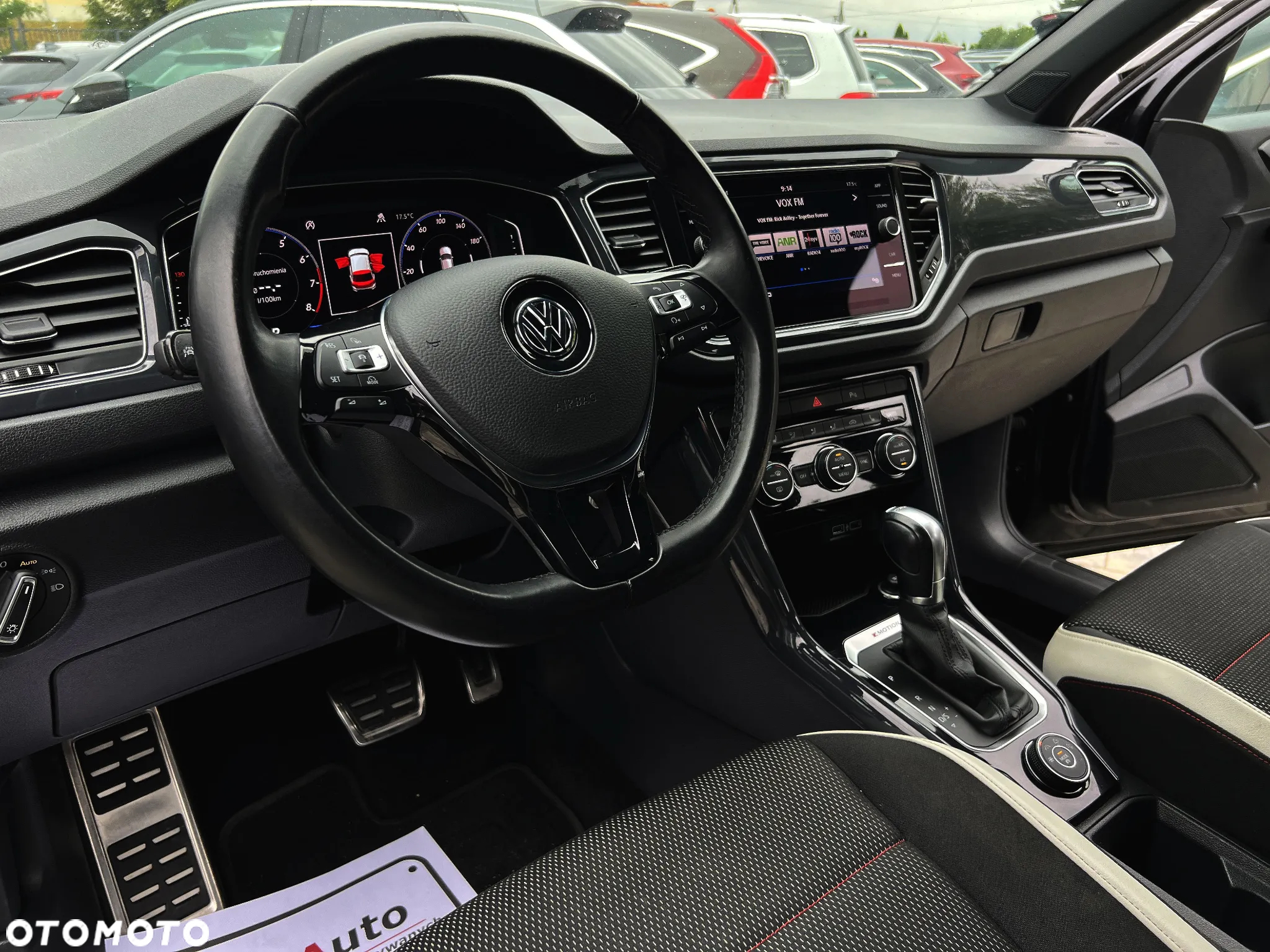 Volkswagen T-Roc 2.0 TSI 4Motion DSG Sport - 19
