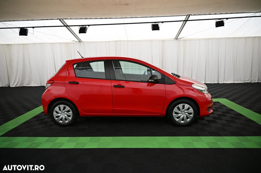 Toyota Yaris 1.0 VVT-i Cool - 7