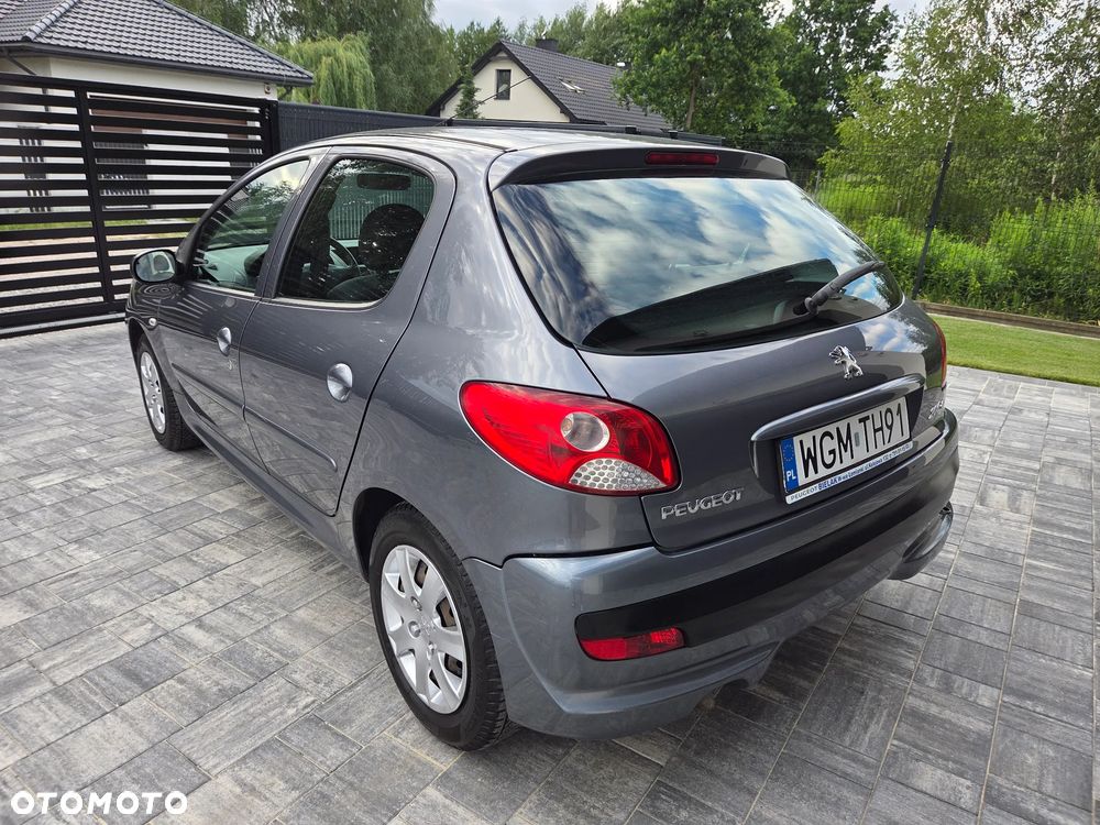 Peugeot 206 plus 1.1 Presence - 12