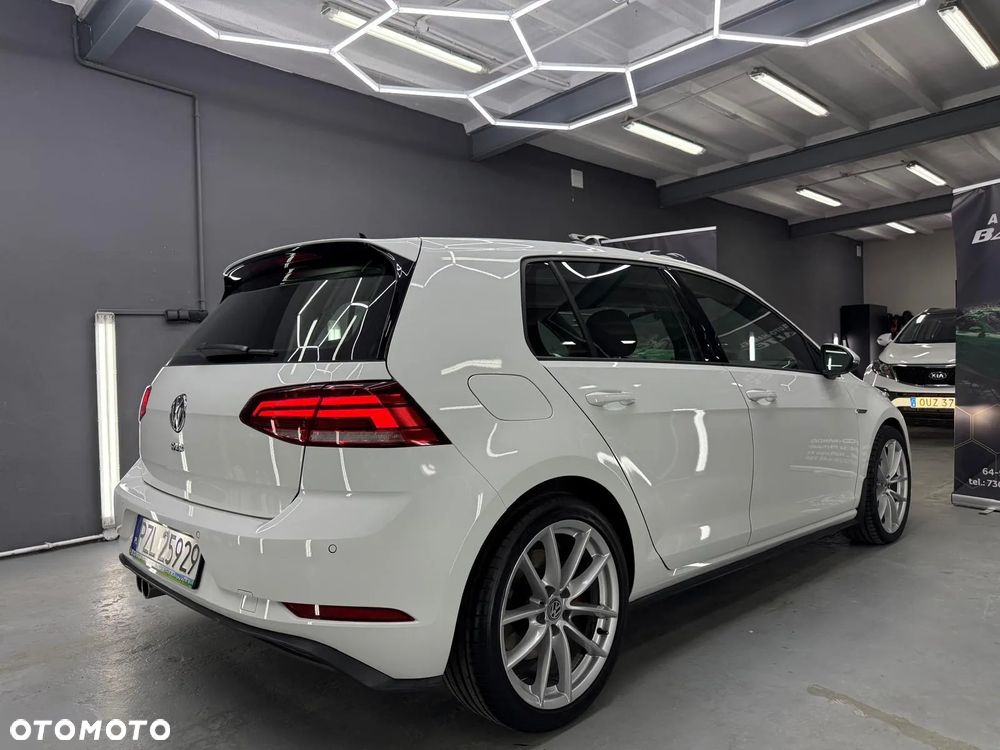 Volkswagen Golf GTD BlueMotion Technology - 12