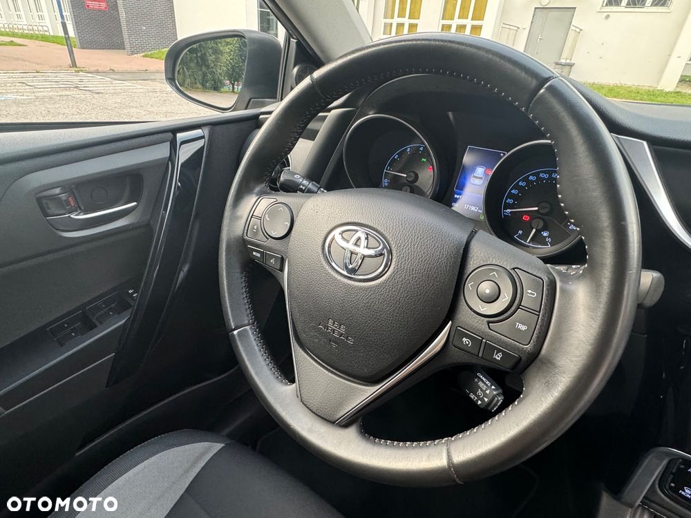 Toyota Auris 1.2 Turbo Edition-S - 30