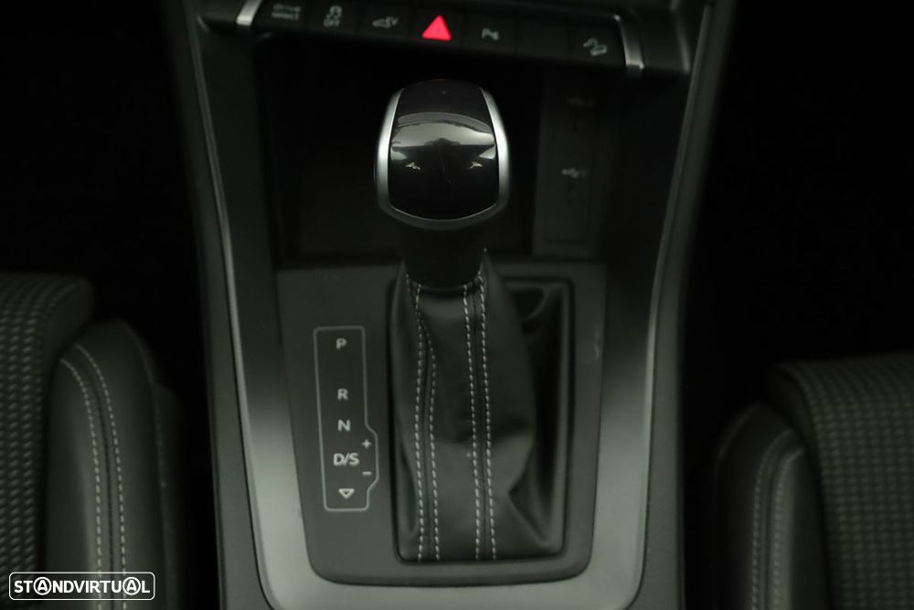 Audi Q3 Sportback 45 TFSIe S line S tronic - 13