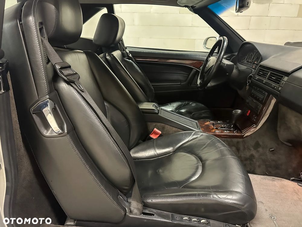 Mercedes-Benz SL 500 - 39