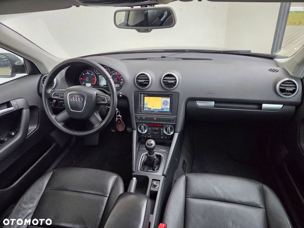 Audi A3 Sportback - 9