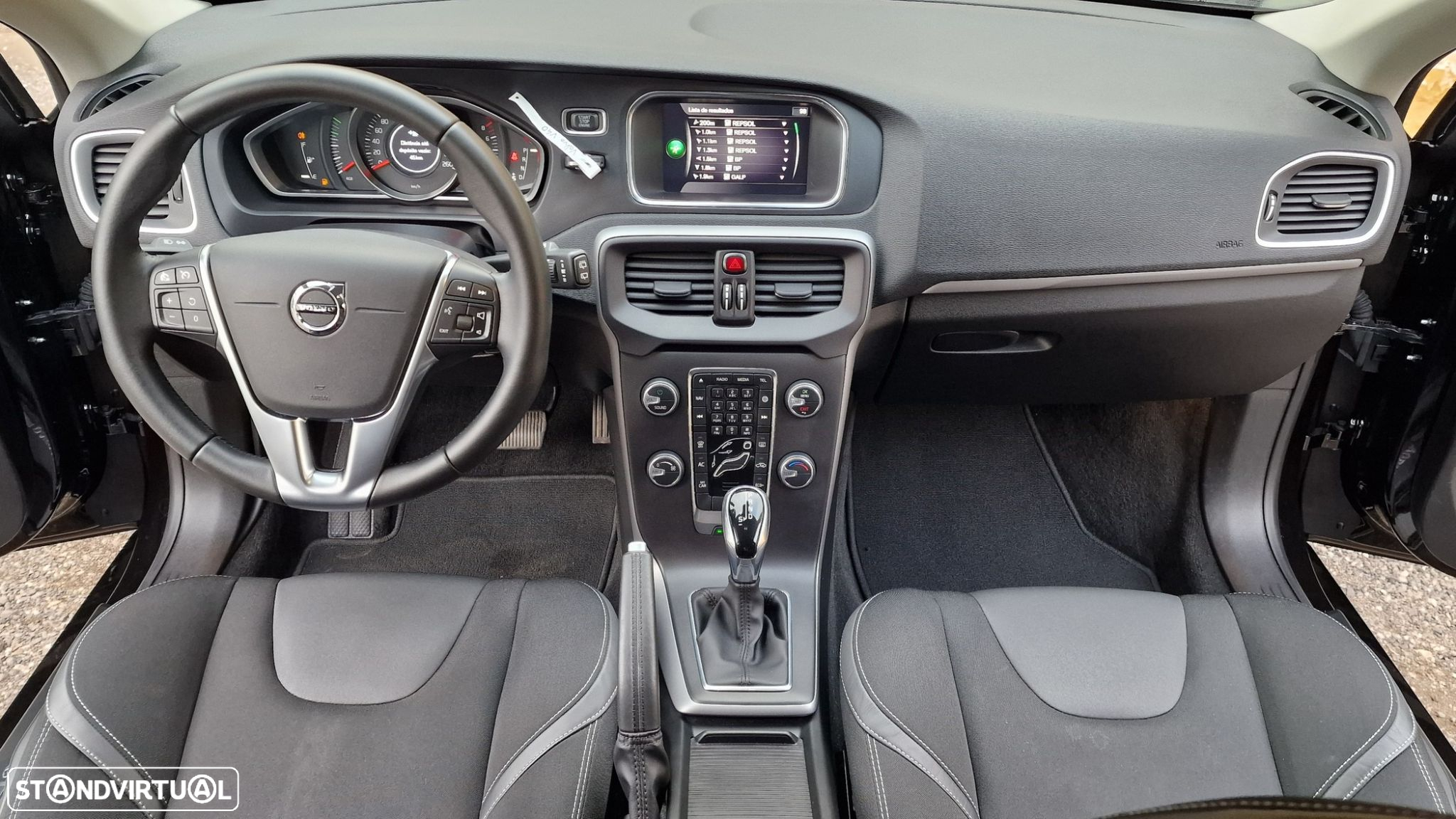 Volvo V40 1.5 T3 Sport Edition Geartronic - 17