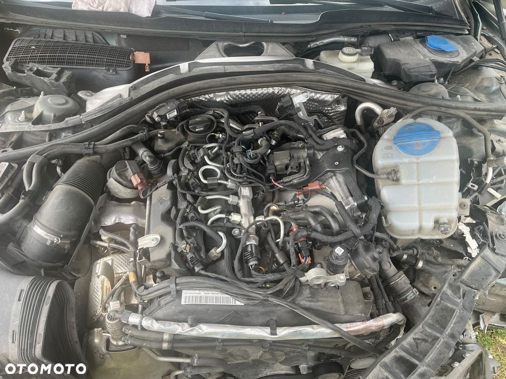Audi A6 Avant 2.0 TDI Ultra S tronic - 14