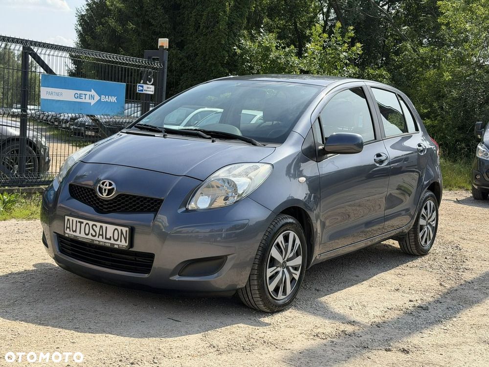 Toyota Yaris - 2