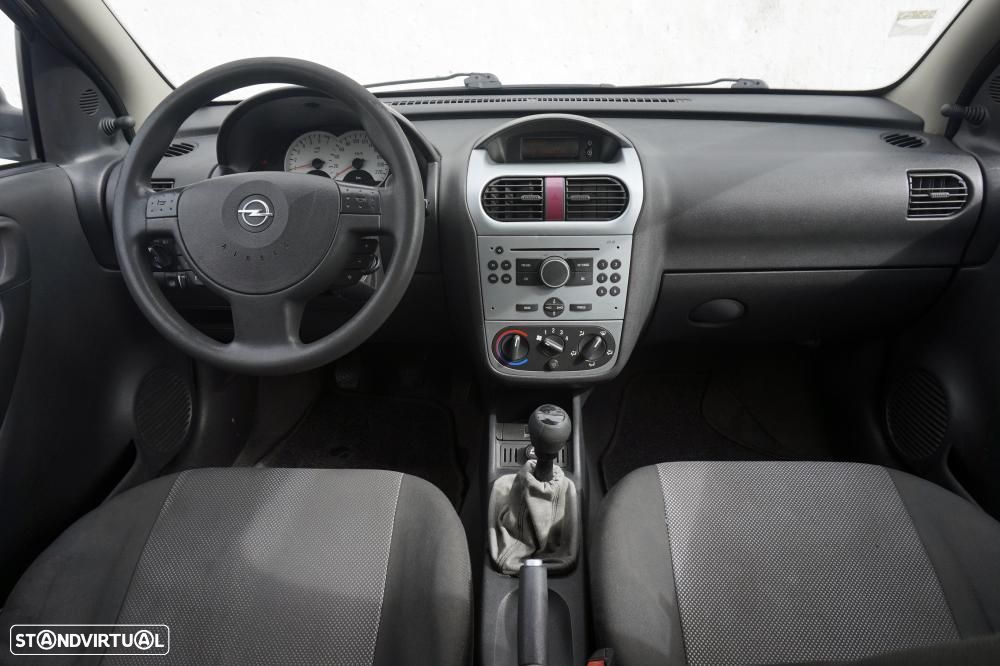 Opel Corsa 1.2 Twinport First - 5