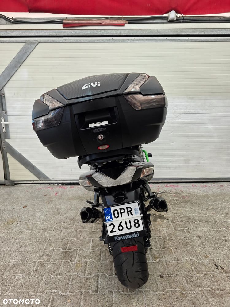 Kawasaki ZZR - 27