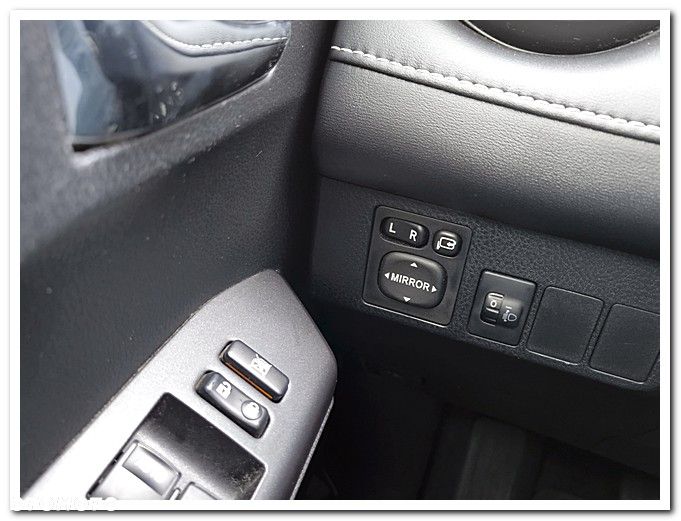 Toyota RAV4 2.0 D-4D 4x2 Start-Stop Executive - 32