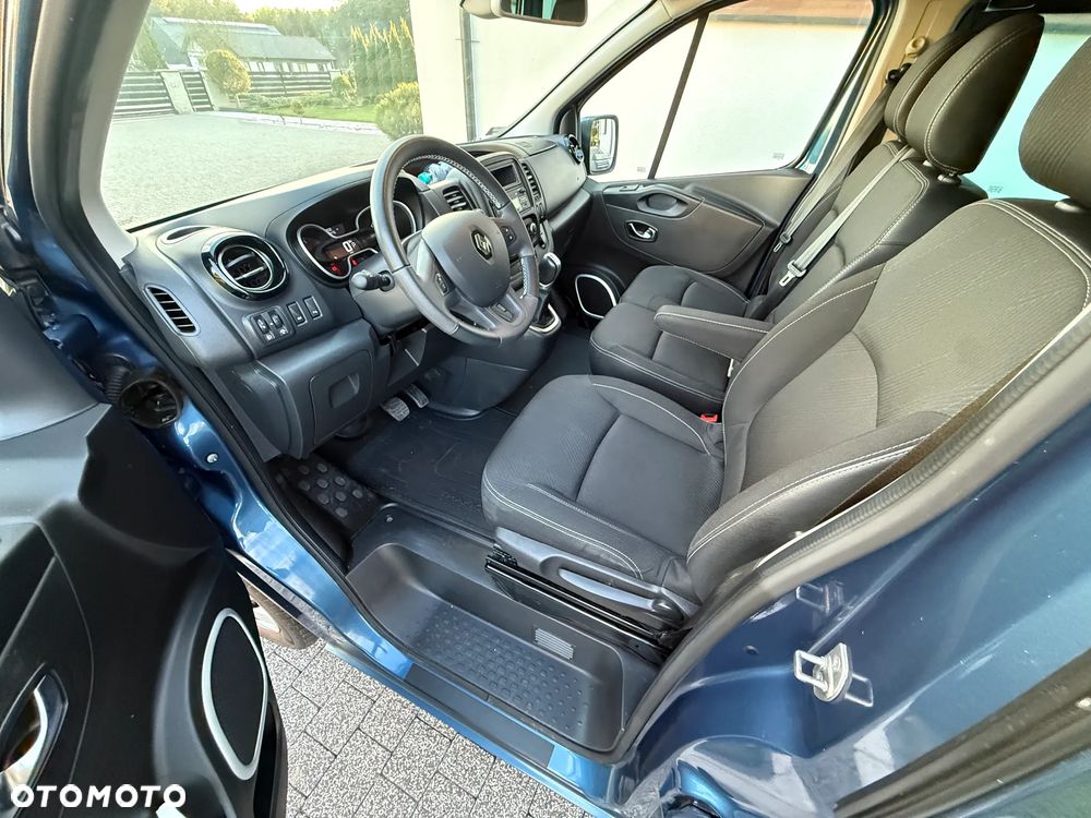 Renault Trafic - 26
