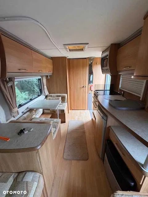 SWIFT chellenger 530 - 7