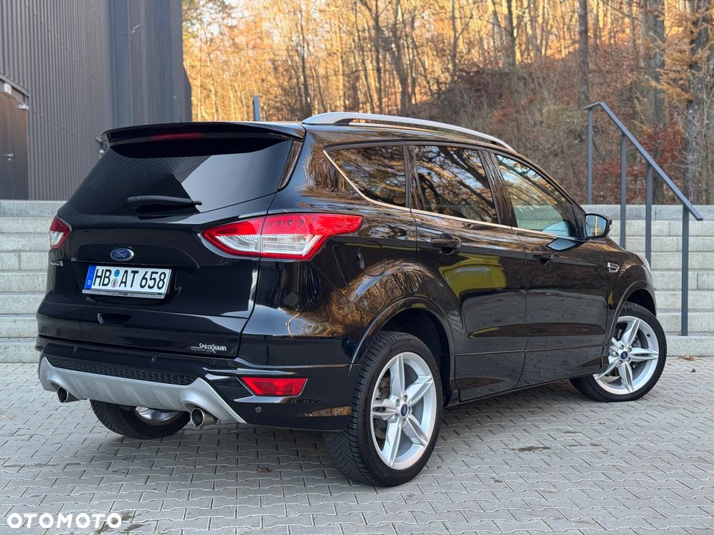 Ford Kuga 2.0 TDCi 4x4 ST-Line - 12