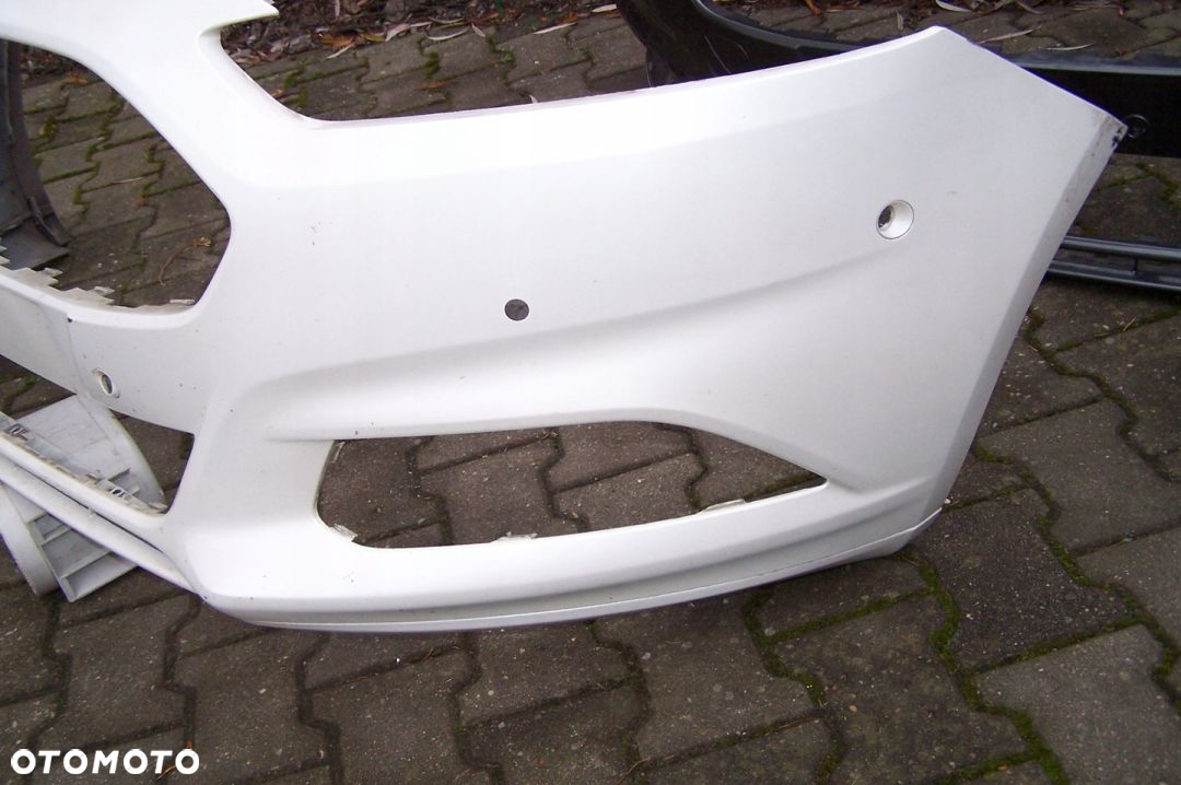 Ford Mondeo mk5 zderzak przedni - 10