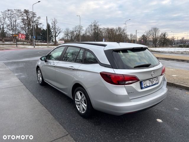 Opel Astra 1.2 T Business Elegance S&S - 6