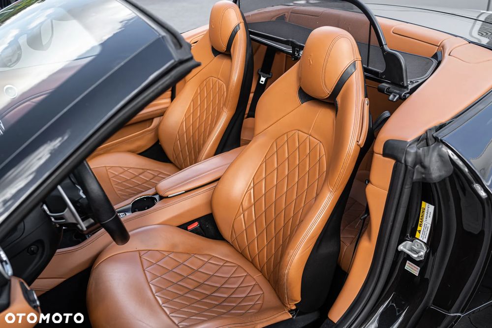 Ferrari California T - 13