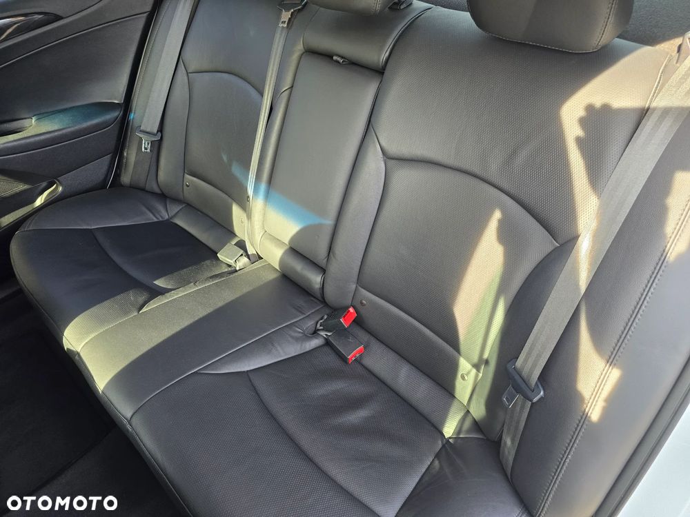 Hyundai Sonata - 13
