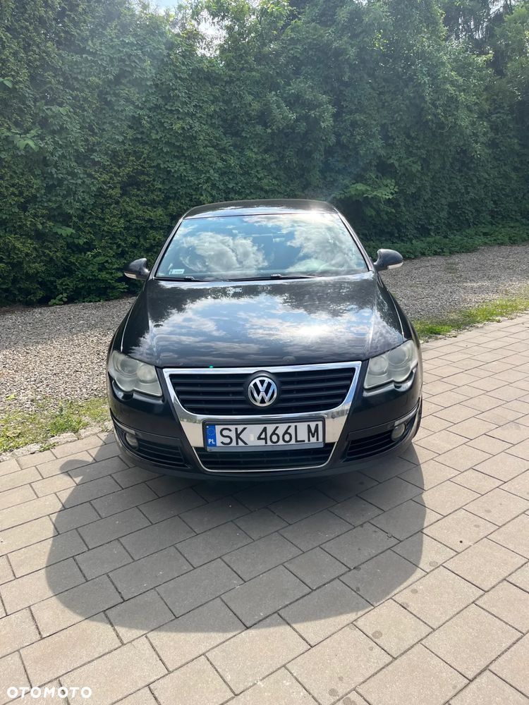 Volkswagen Passat 1.8 TSI Highline - 1