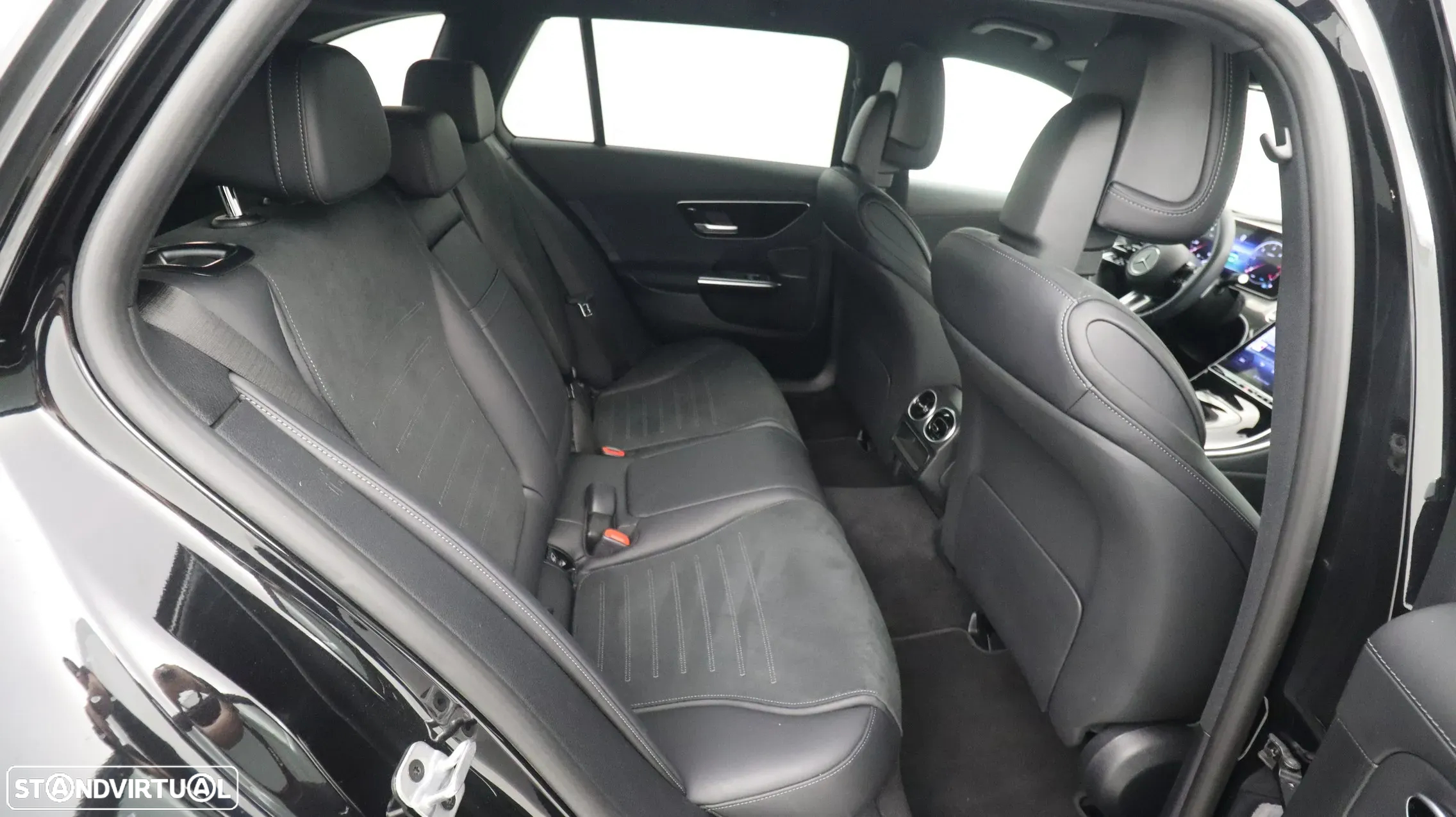 Mercedes-Benz C 220 d AMG Line - 24
