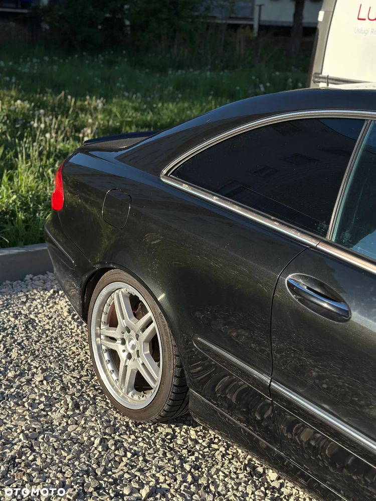 Mercedes-Benz CLK 320 - 7