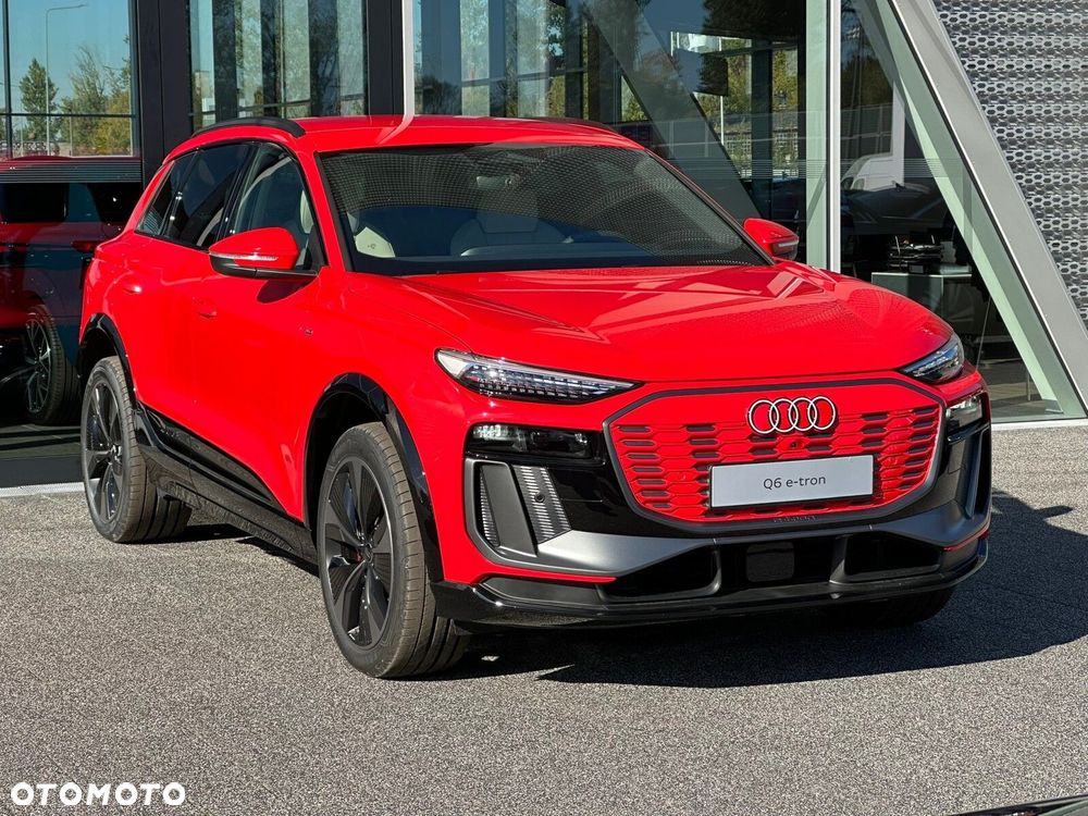 Audi Q6 e-tron - 4