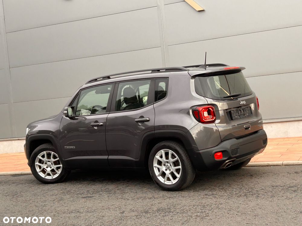 Jeep Renegade - 17
