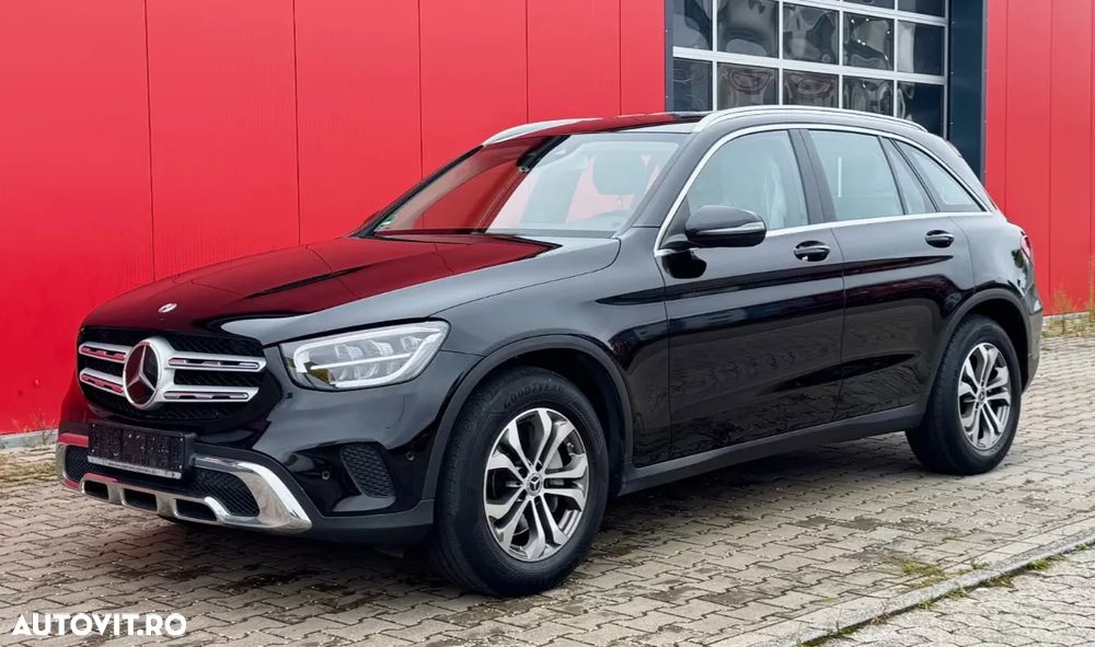 Mercedes-Benz GLC 300 d 4Matic 9G-TRONIC - 3