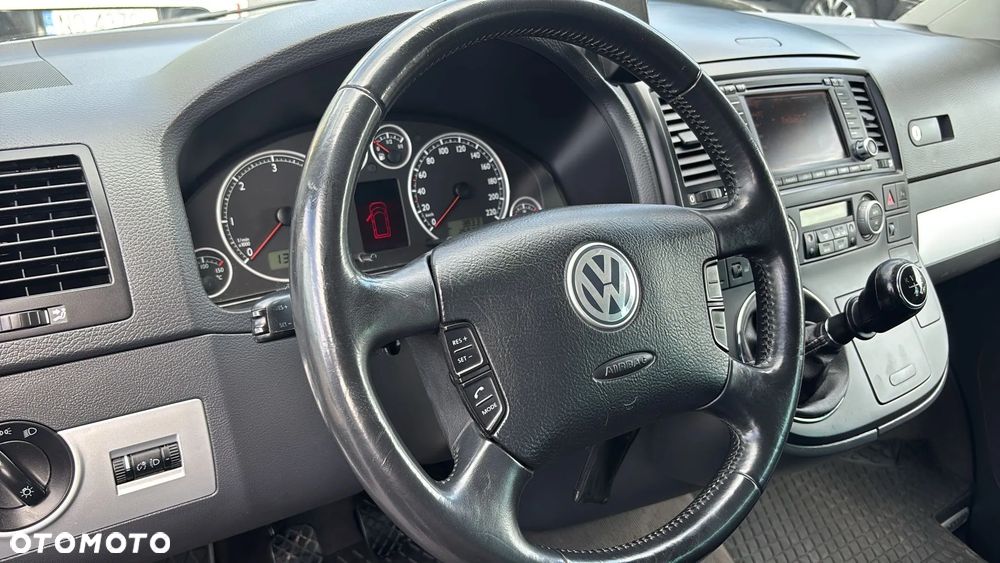 Volkswagen Multivan L1 United - 13