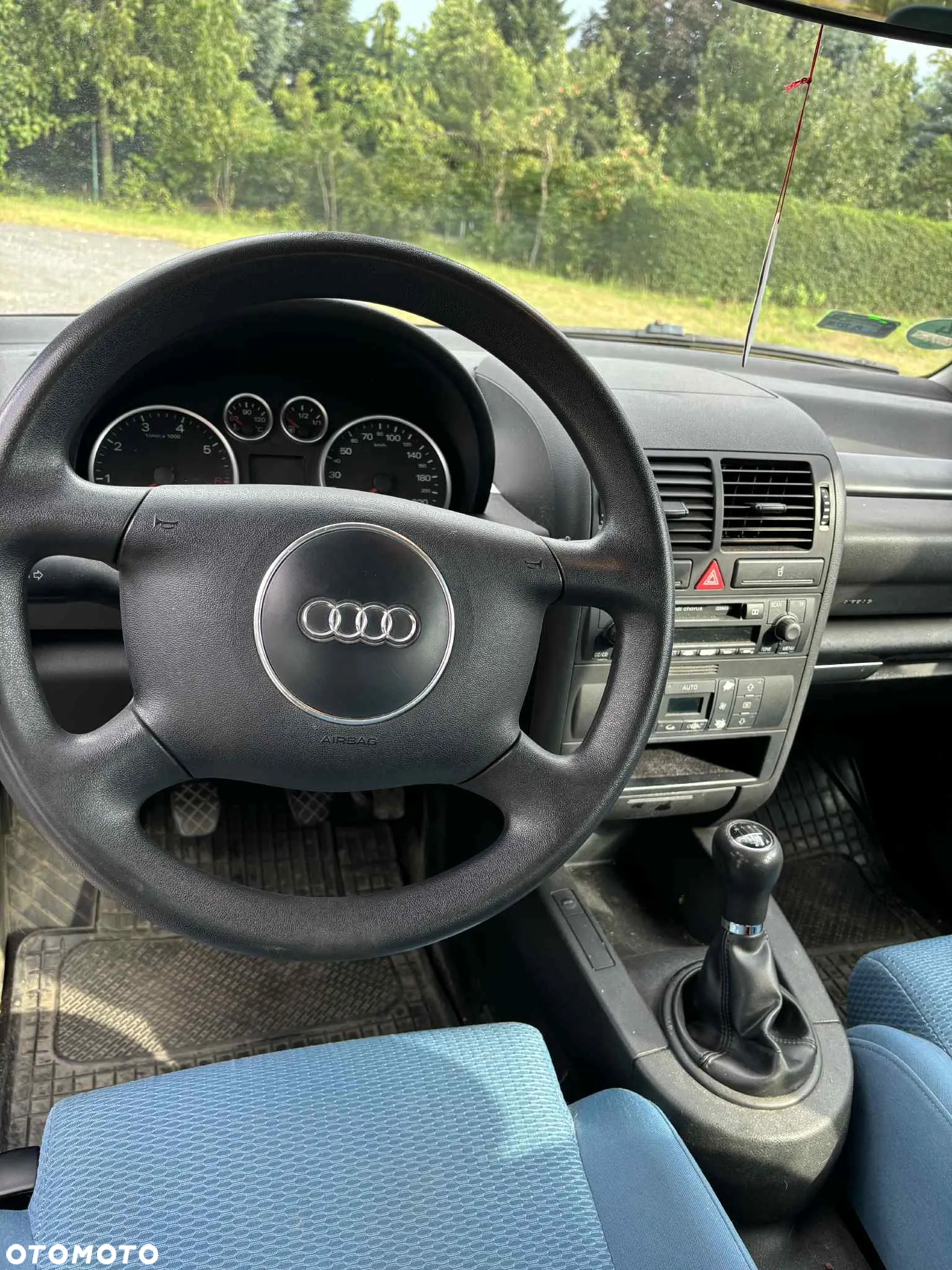 Audi A2 1.4 - 10