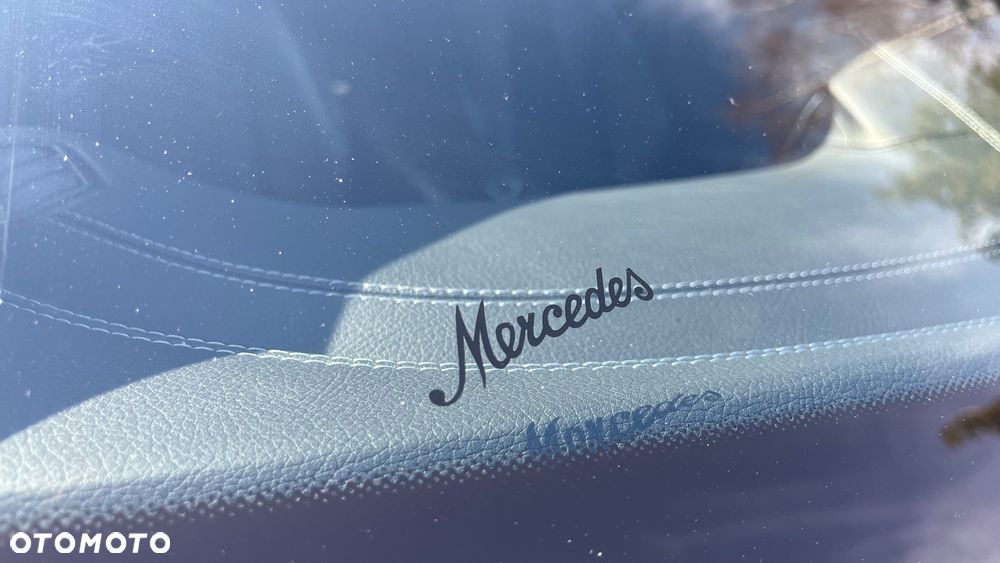 Mercedes-Benz Klasa E 300 d 9G-TRONIC - 24