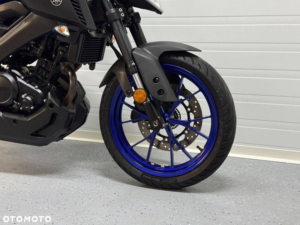 Yamaha MT - 7
