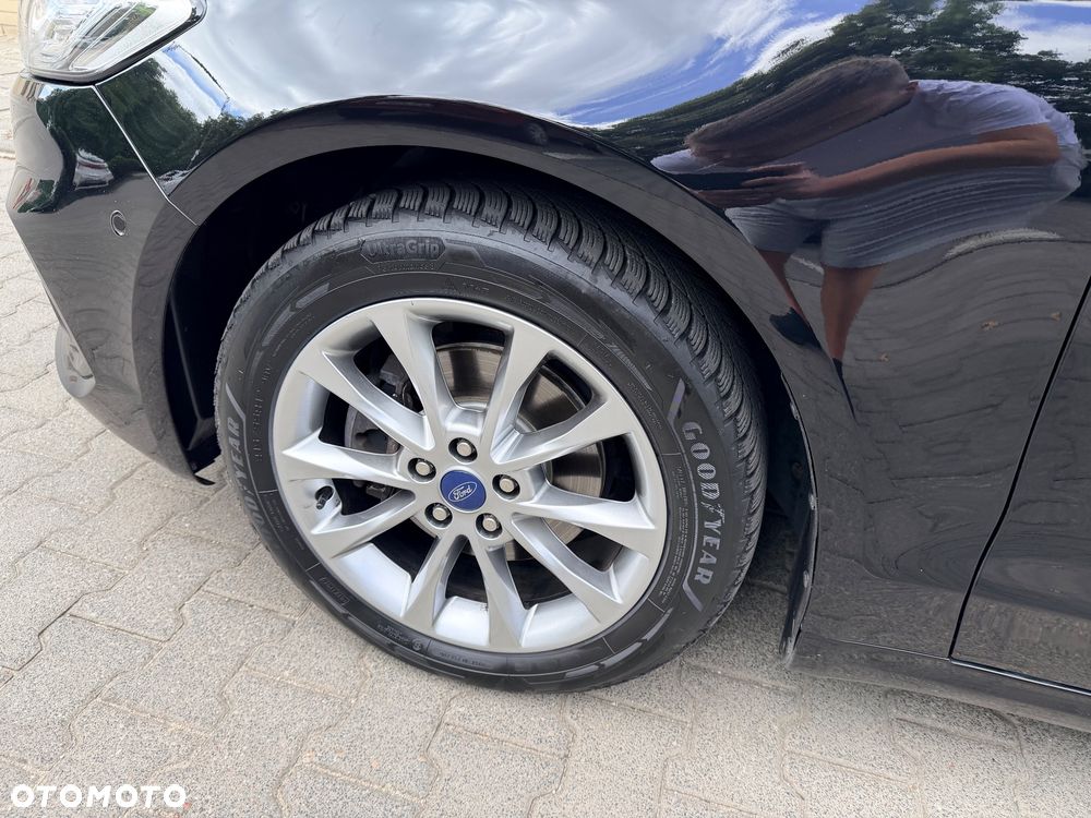 Ford Mondeo - 28