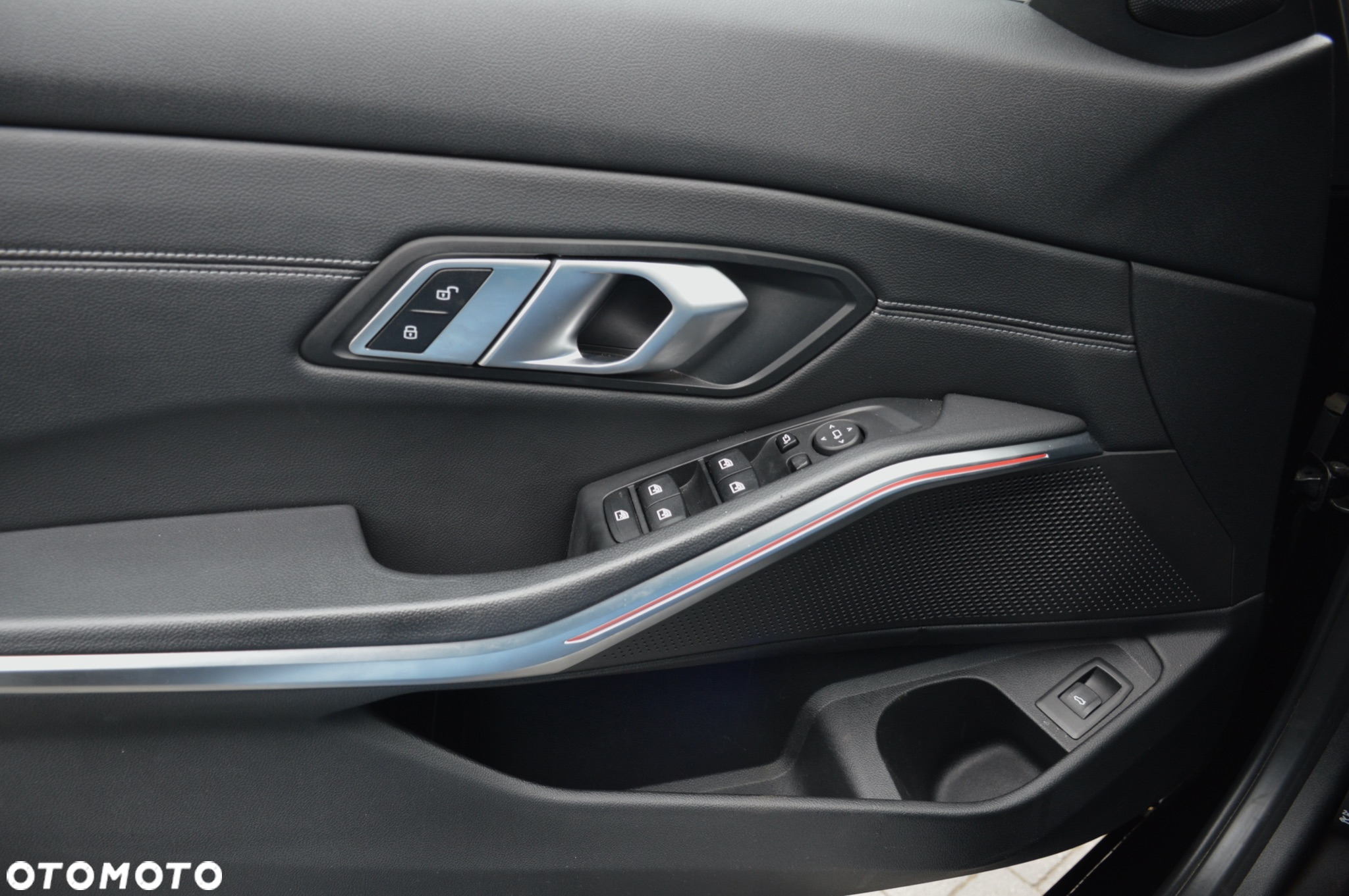 BMW Seria 3 320d Sport Line Shadow - 22