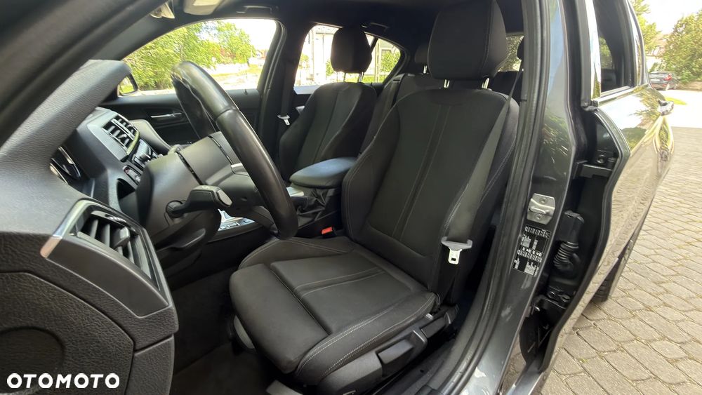 BMW Seria 1 118i GPF M Sport Shadow - 34
